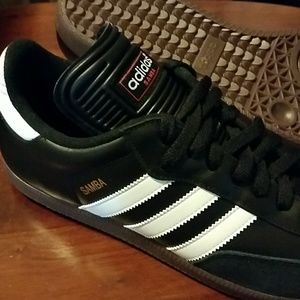 ADIDAS Samba Classic NWT